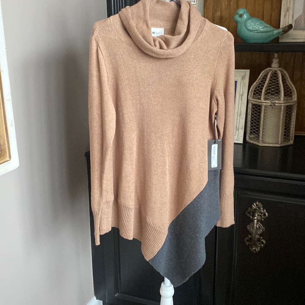 New with tag Stylus sweater